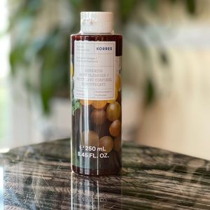 Korres Renewing Body Cleanser